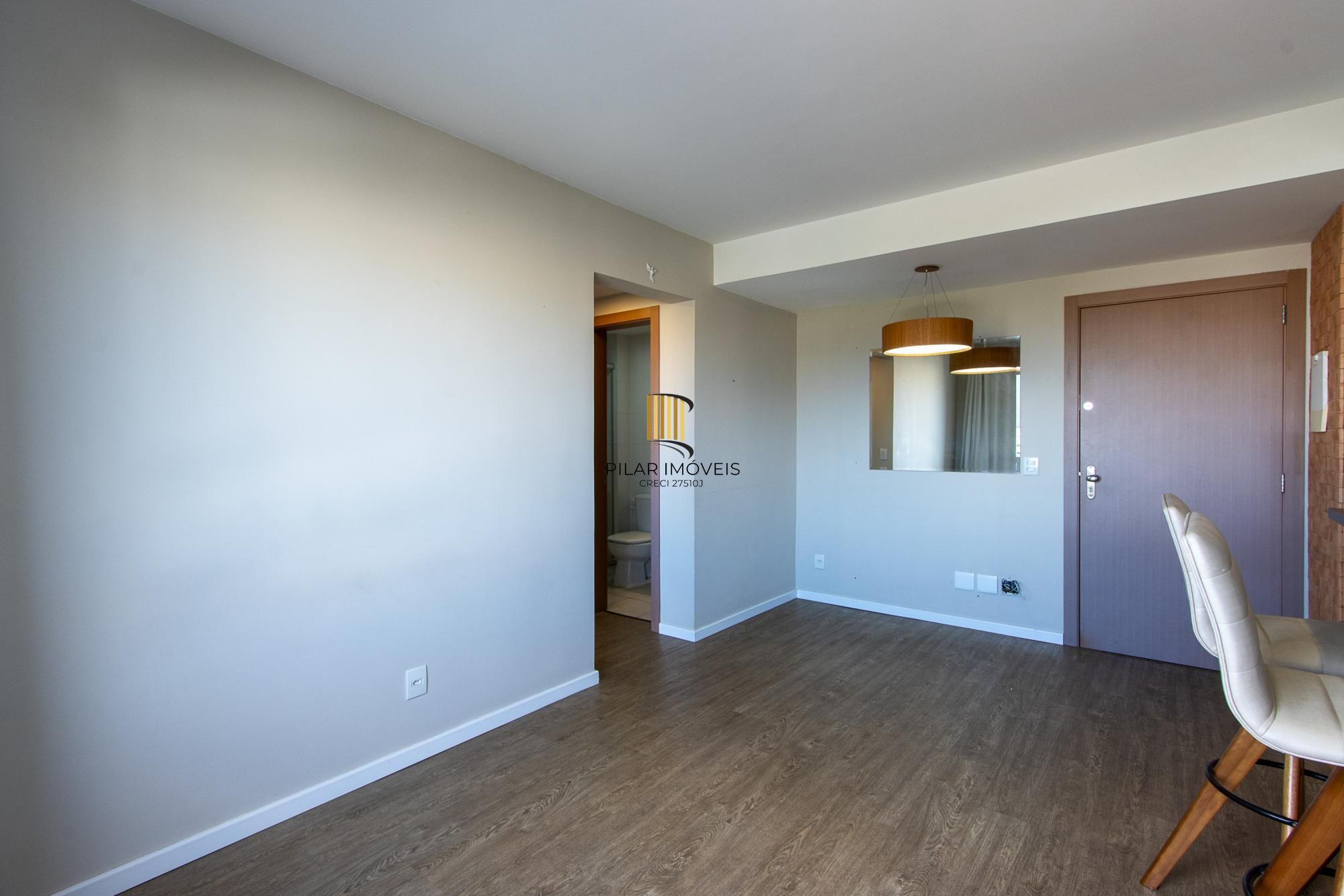 Apartamento com 2 dormitórios e 60m² à venda no bairro Tristeza