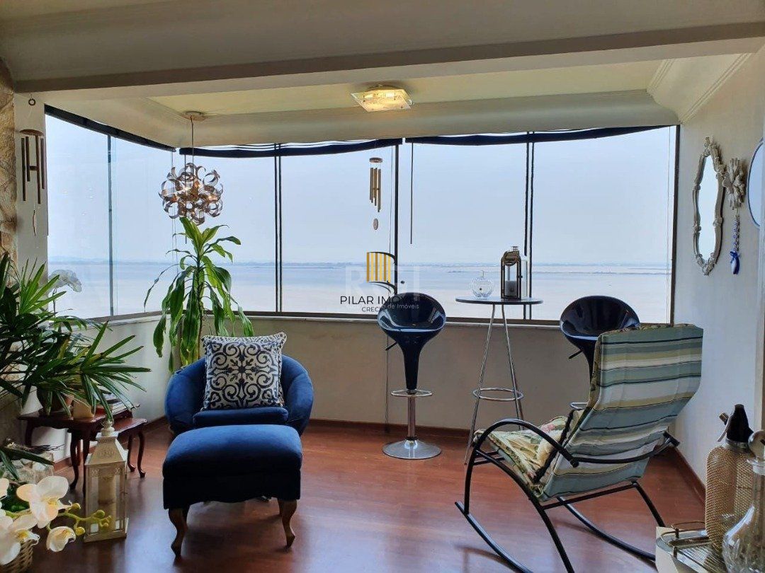 Apartamento 3 dormitórios no bairro Cristal