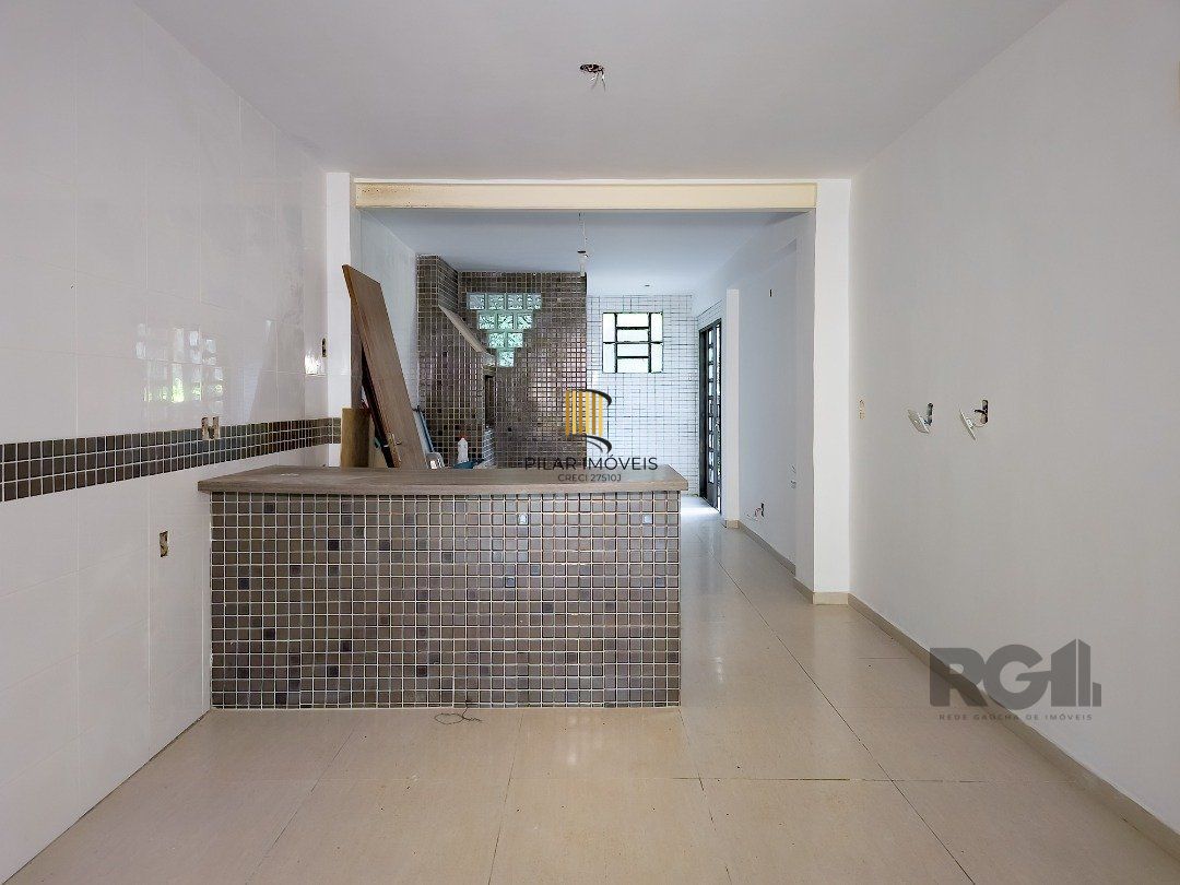 Casa com 3 quartos, suite, pátio - Bairro Espírito Santo - Potro Alegre (RS)