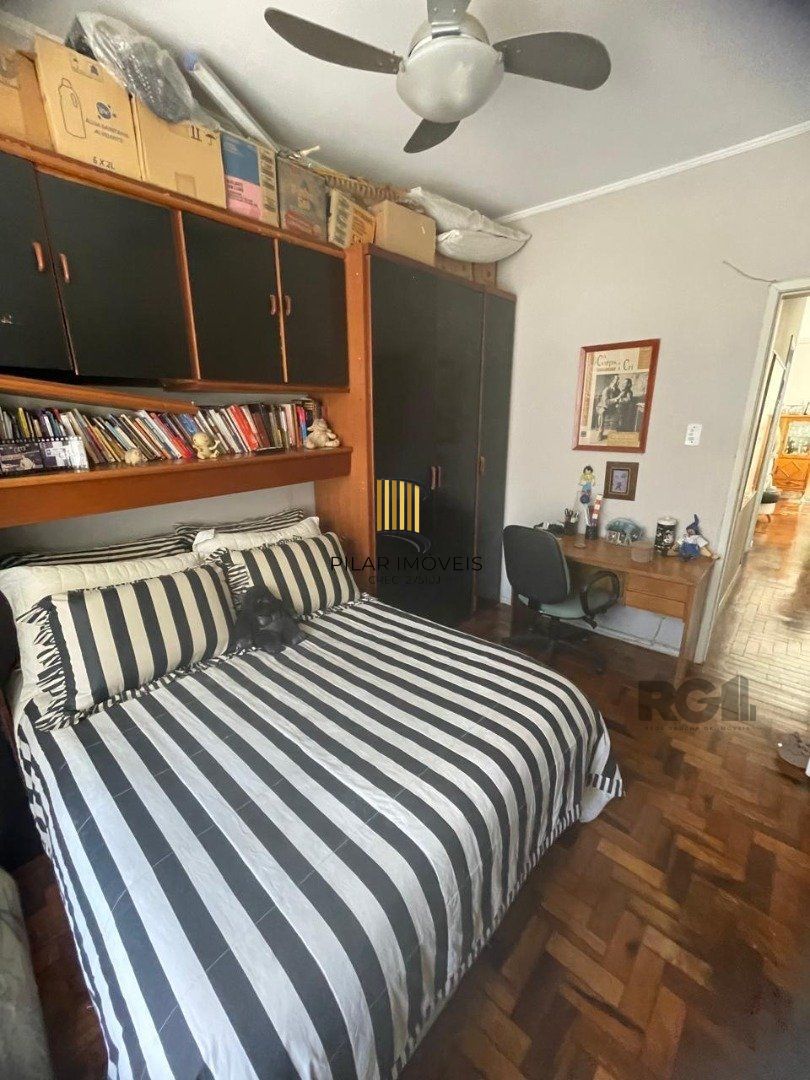 Apartamento no Petrópolis de 1 dormitório desocupado