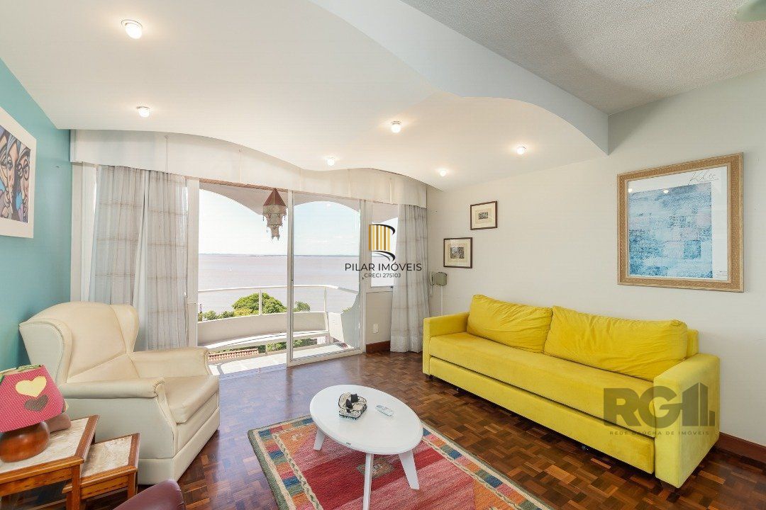 Casa 4 dormitórios no bairro Vila Assunção