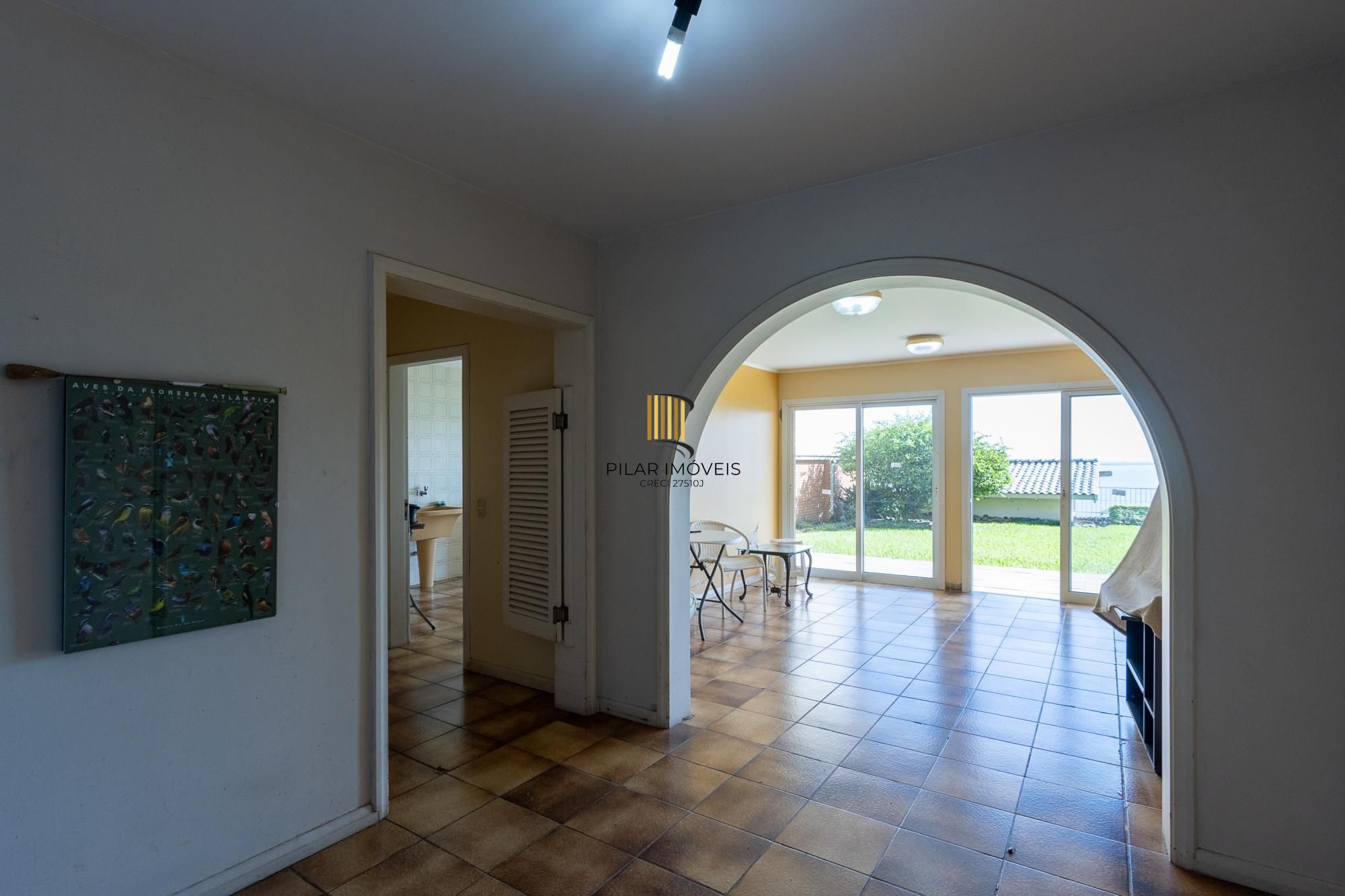 Residência em endereço nobre na Vila Assunção, com vista privilegiada para o Guaíba e clubes náuticos!