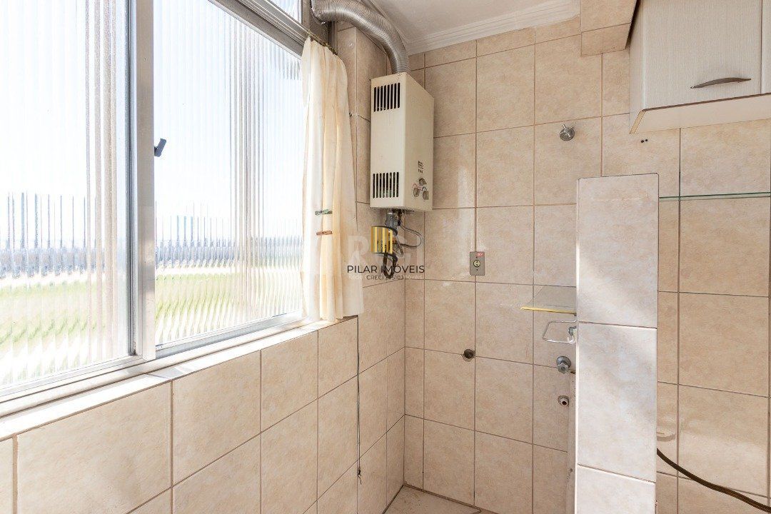Apartamento para Venda - 61.5m², 2 dormitórios, 1 vaga - Cristal