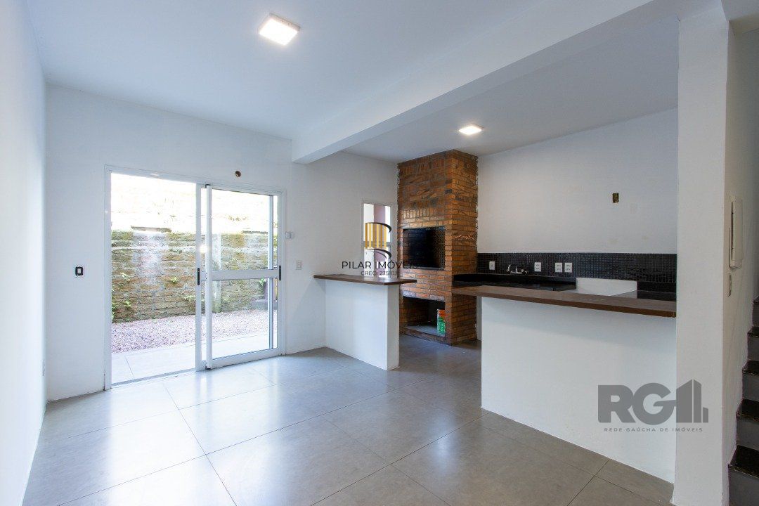 Casa para Locação/Aluguel - 150m², 3 dormitórios, sendo 1 suites, 2 vagas - Aberta dos Morros