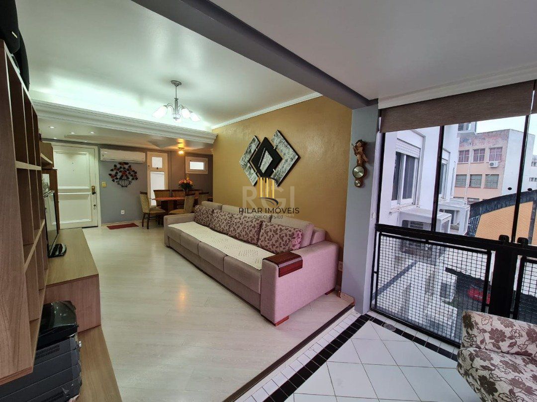 Apartamento para Venda - 94.67m², 3 dormitórios, sendo 1 suites, 1 vaga - Menino Deus