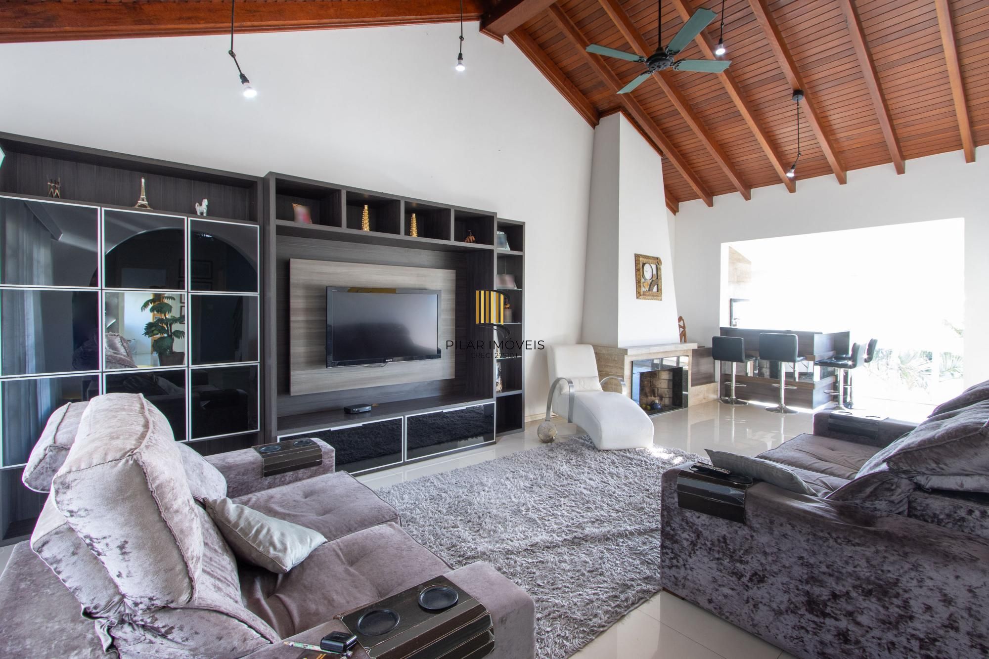 Casa em Condomínio à Venda | 282m² | 3 Suítes | 2 Vagas | Bairro Nonoai - Porto Alegre