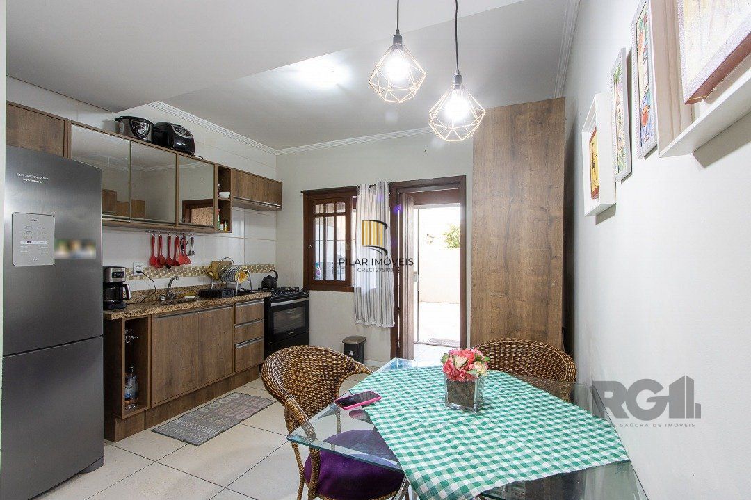 Casa 3 Dormitório(s) Bairro Hípica