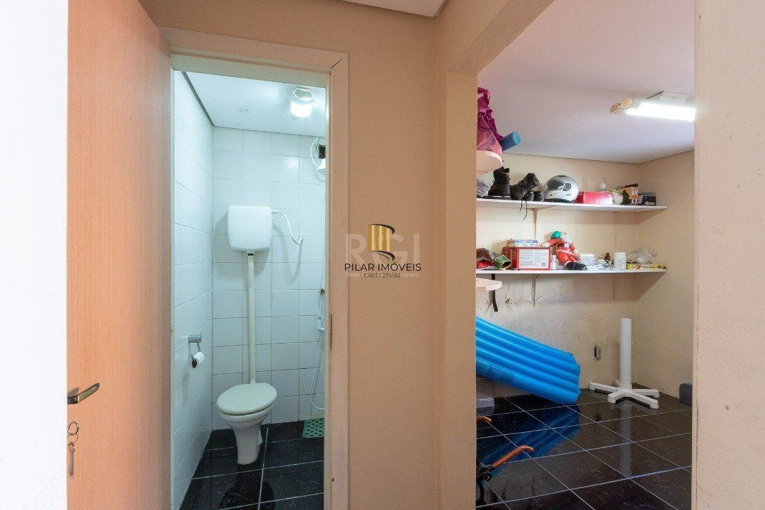 Casa para Venda - 256.5m², 3 dormitórios, sendo 1 suites, 2 vagas - Espirito Santo