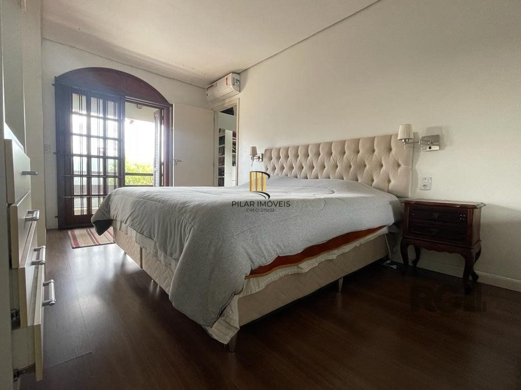 Casa 5 dormitórios no bairro Nonoai