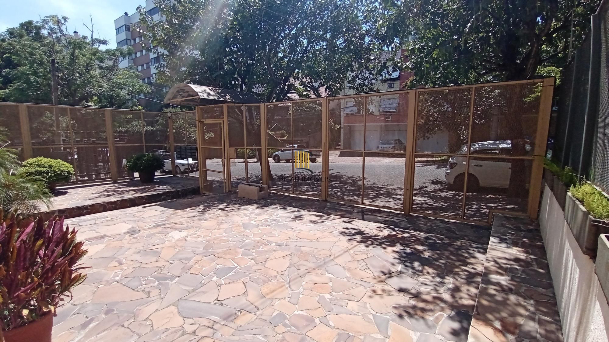 Cobertura com 2 dormitórios no bairro Petrópolis