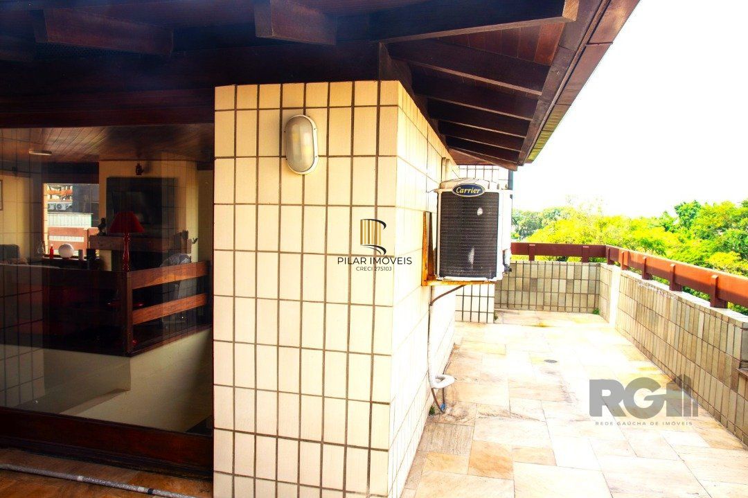 xcelente cobertura, 3 dormitórios, 1 suíte, (atualmente 3, ampliada suíte do casal),