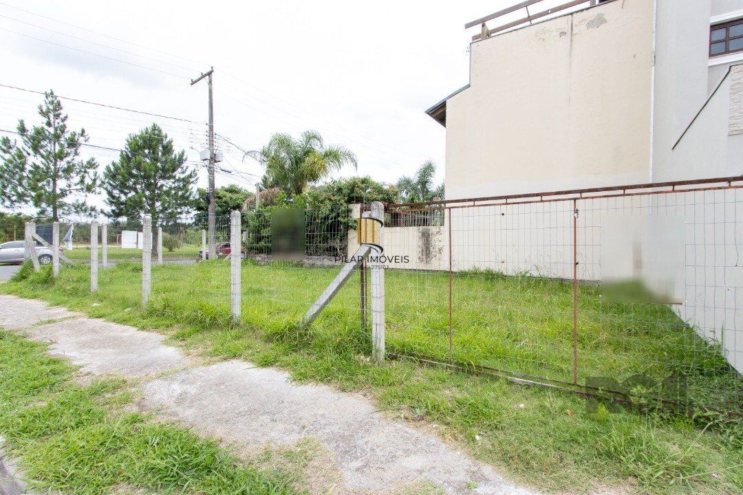 Sobrado 2 dormitórios  mais terreno de esquina de 192m2