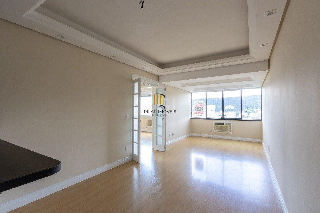 Apartamento no último andar com vista panorâmica, 2 dormitórios e até 4 vagas de garagem - Bairro Teresópolis, Zona Sul de Porto Alegre