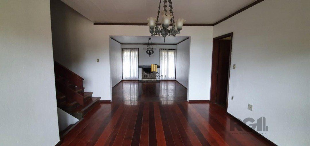 Casa 3 dormitórios no bairro Teresópolis