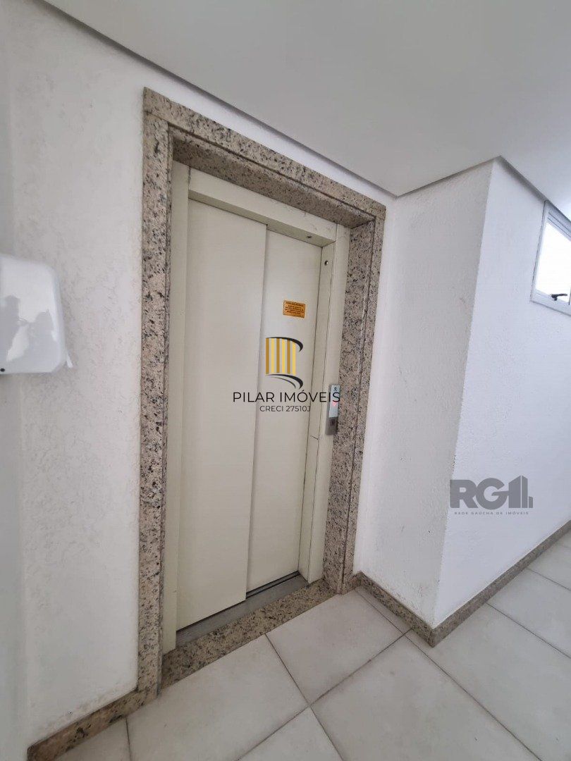 Apartamento 2 dormitórios no bairro Camaquã