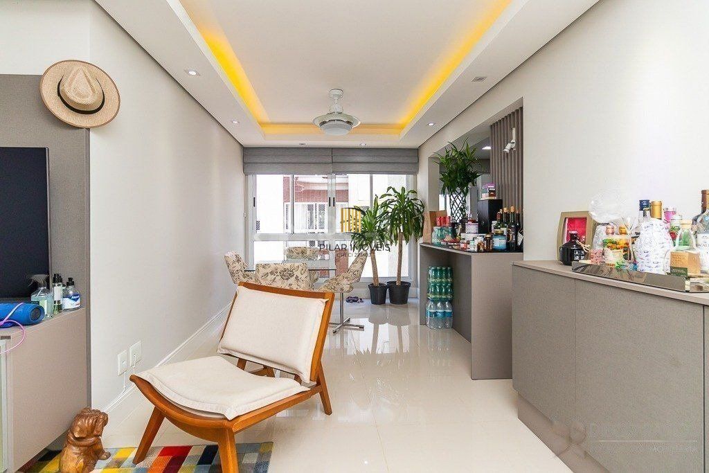 Apartamento para Venda - 69m², 2 dormitórios, sendo 1 suites, 1 vaga - Tristeza