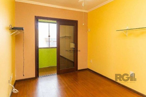 Casa para Venda - 167m², 3 dormitórios, sendo 1 suites, 7 vagas - Hípica