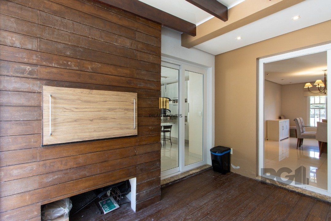 Casa 3 dormitórios no bairro Nonoai