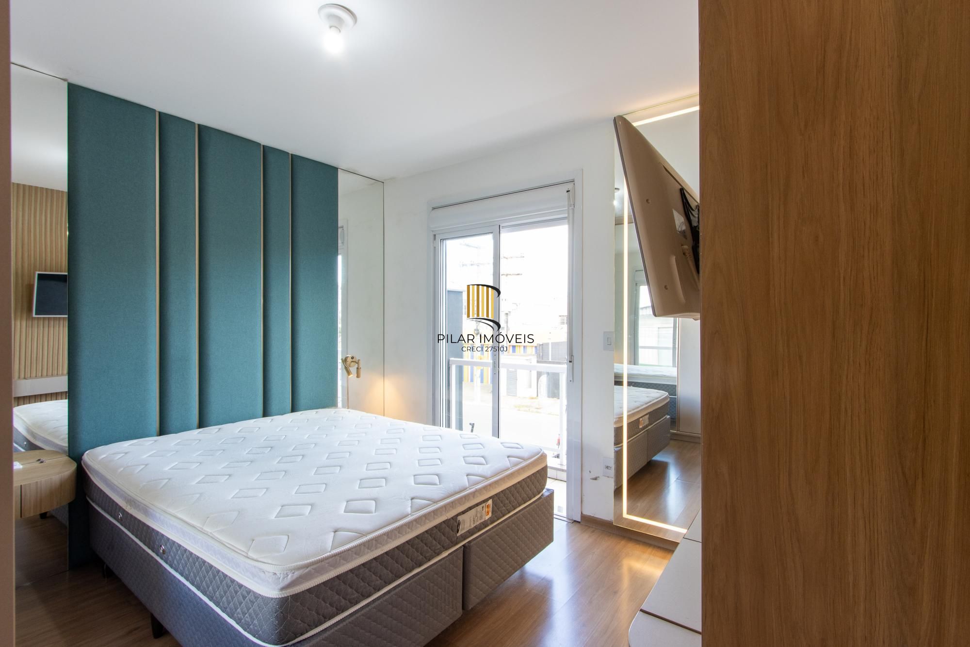 Sobrado para Venda - 95,16m², 3 dormitórios, sendo 1 suites, 2 vagas - Hípica