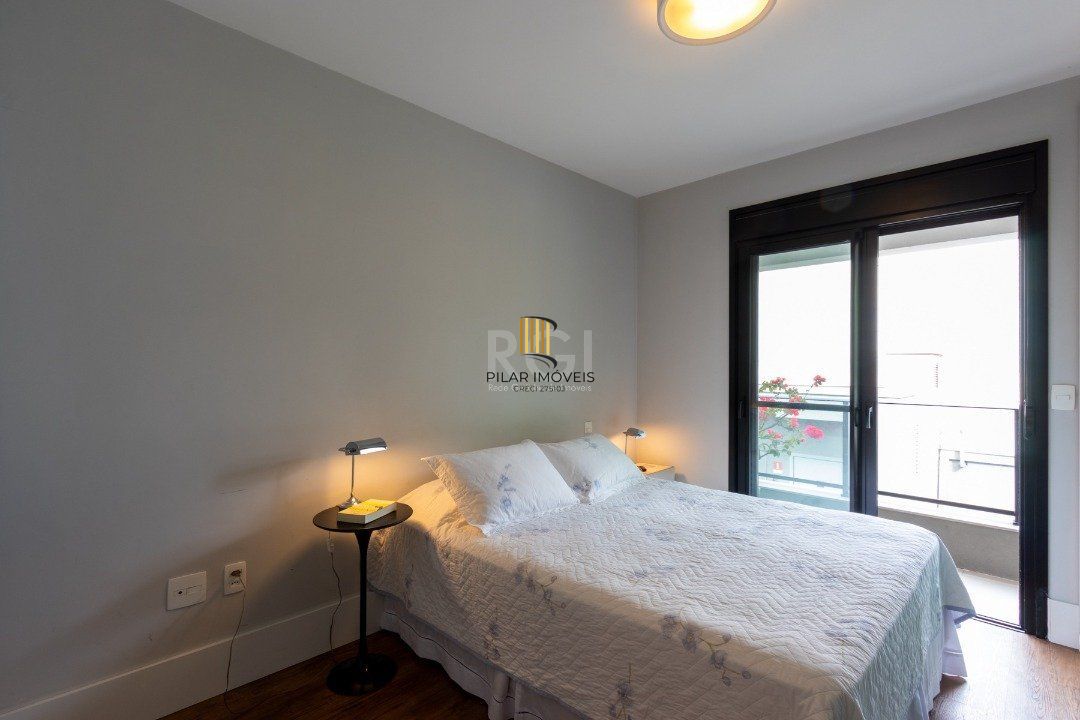 Apartamento para Venda - 164m², 3 dormitórios, sendo 3 suites, 3 vagas - Pedra Redonda