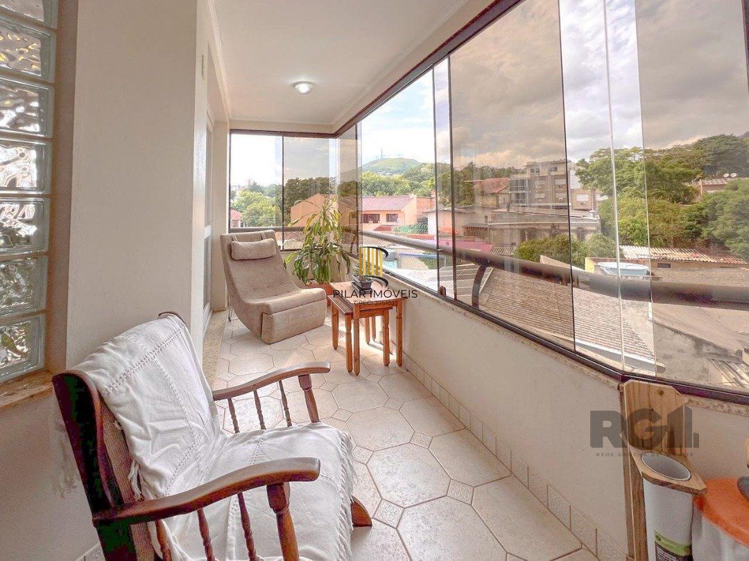 Amplo apartamento à venda com 168m² privativos