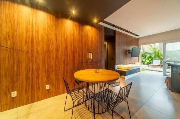 Garden com piscina privativa à venda no bairro Glória, com 146m² privativos, 2 dormitórios sendo 1 suíte, 1 vaga de garagem.