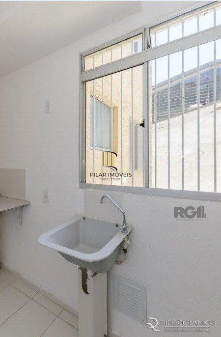 Apartamento 2 dormitórios no bairro Sarandi