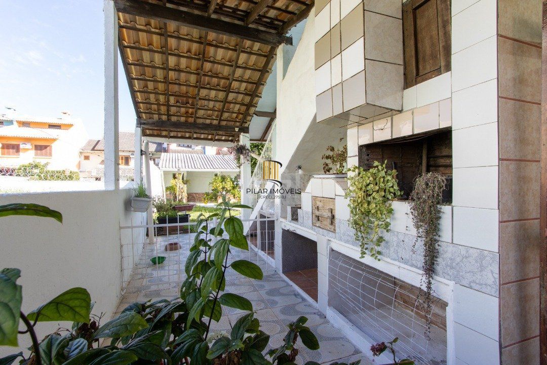 Casa para Venda - 111m², 3 dormitórios, sendo 1 suites, 1 vaga - Espirito Santo