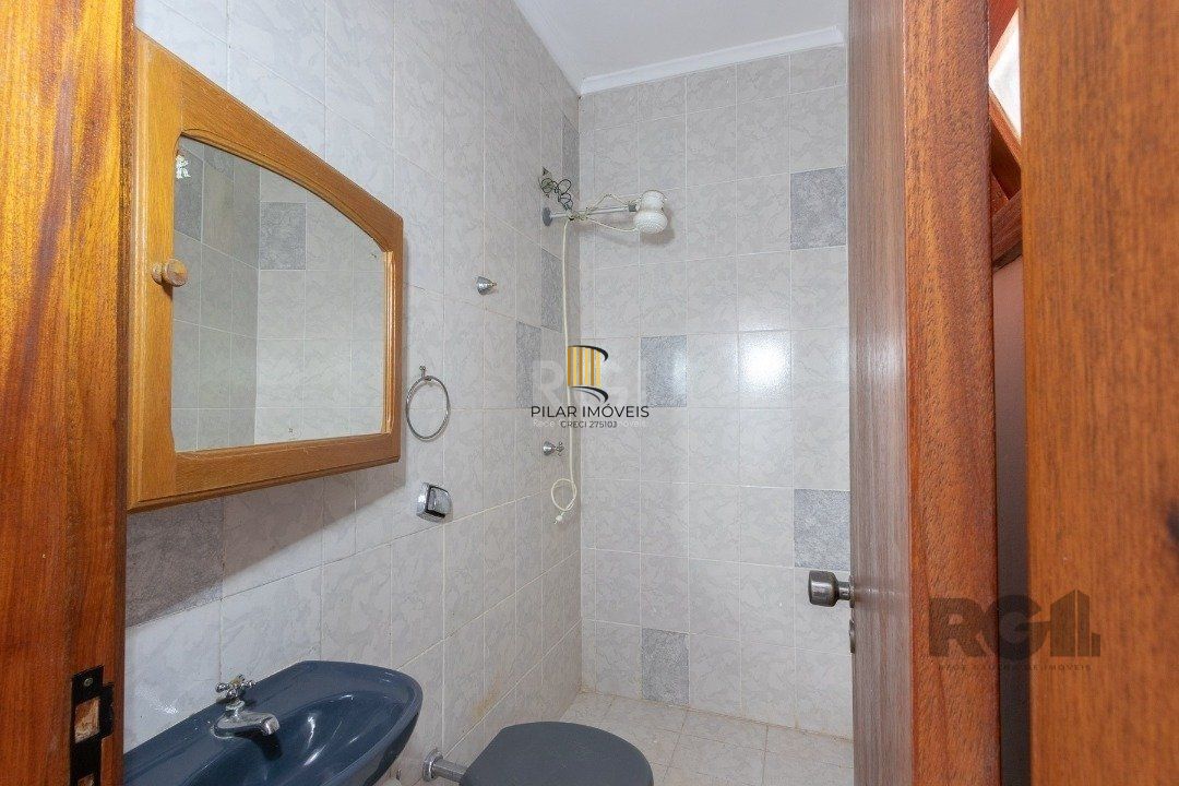 Casa em condomínio fechado para venda no bairro Jardim Isabel, com aproximadamente 197m² de área privativa,.