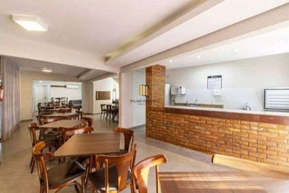 Casa em condomínio com 3 dormitórios, suíte, espaço gourmet.