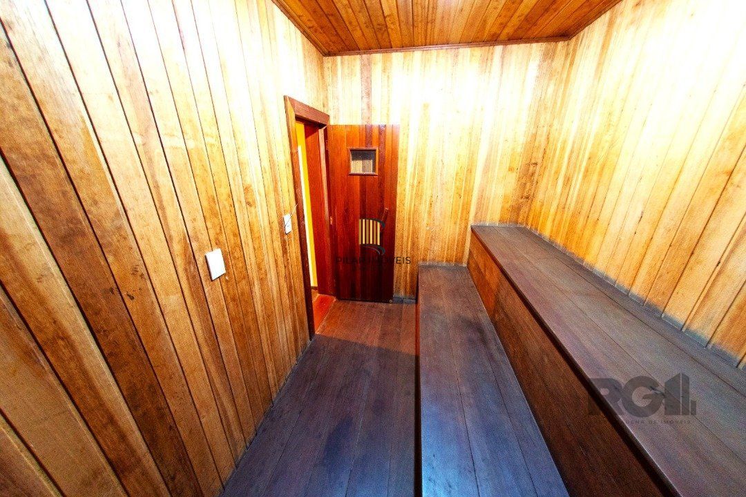 xcelente cobertura, 3 dormitórios, 1 suíte, (atualmente 3, ampliada suíte do casal),