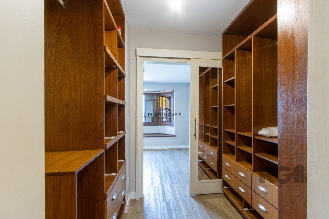Casa condomínio | 3 Quartos | 1 Suíte | 2 Vagas | 249,20m2 Privativos | Bairro Assunção