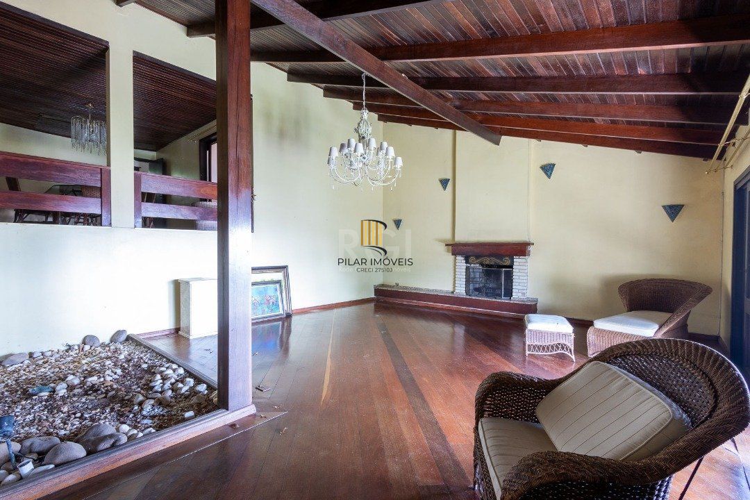 Casa para Venda - 500m², 4 dormitórios, sendo 1 suites, 4 vagas - Vila Conceição