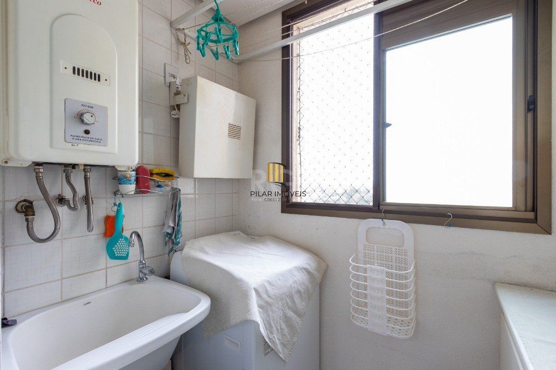 Apartamento para Venda - 76.6m², 3 dormitórios, 1 vaga - Nonoai
