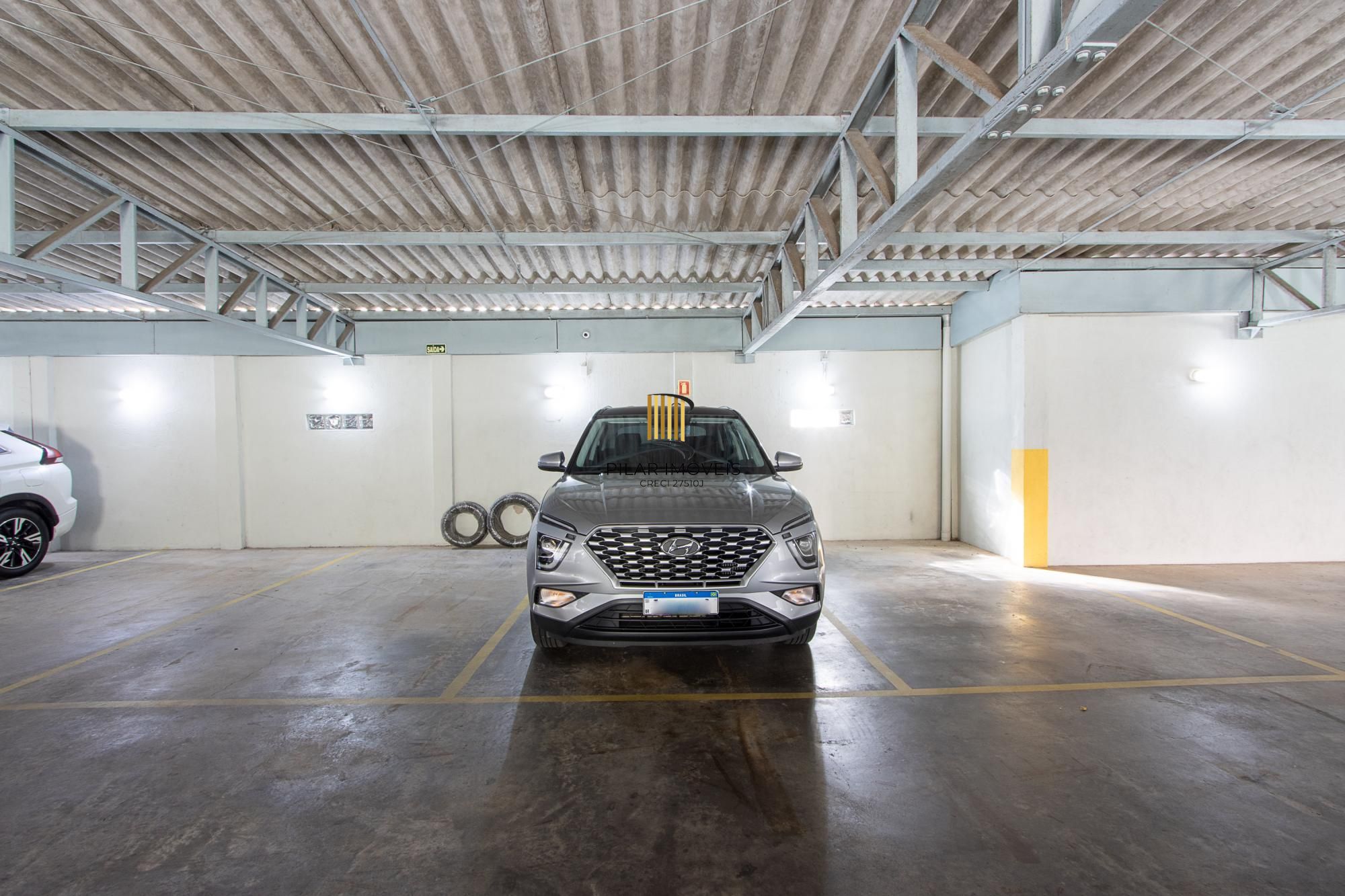 Excelente apartamento de 3 dormitórios, 1 suíte e 2 vagas no bairro Tristeza.