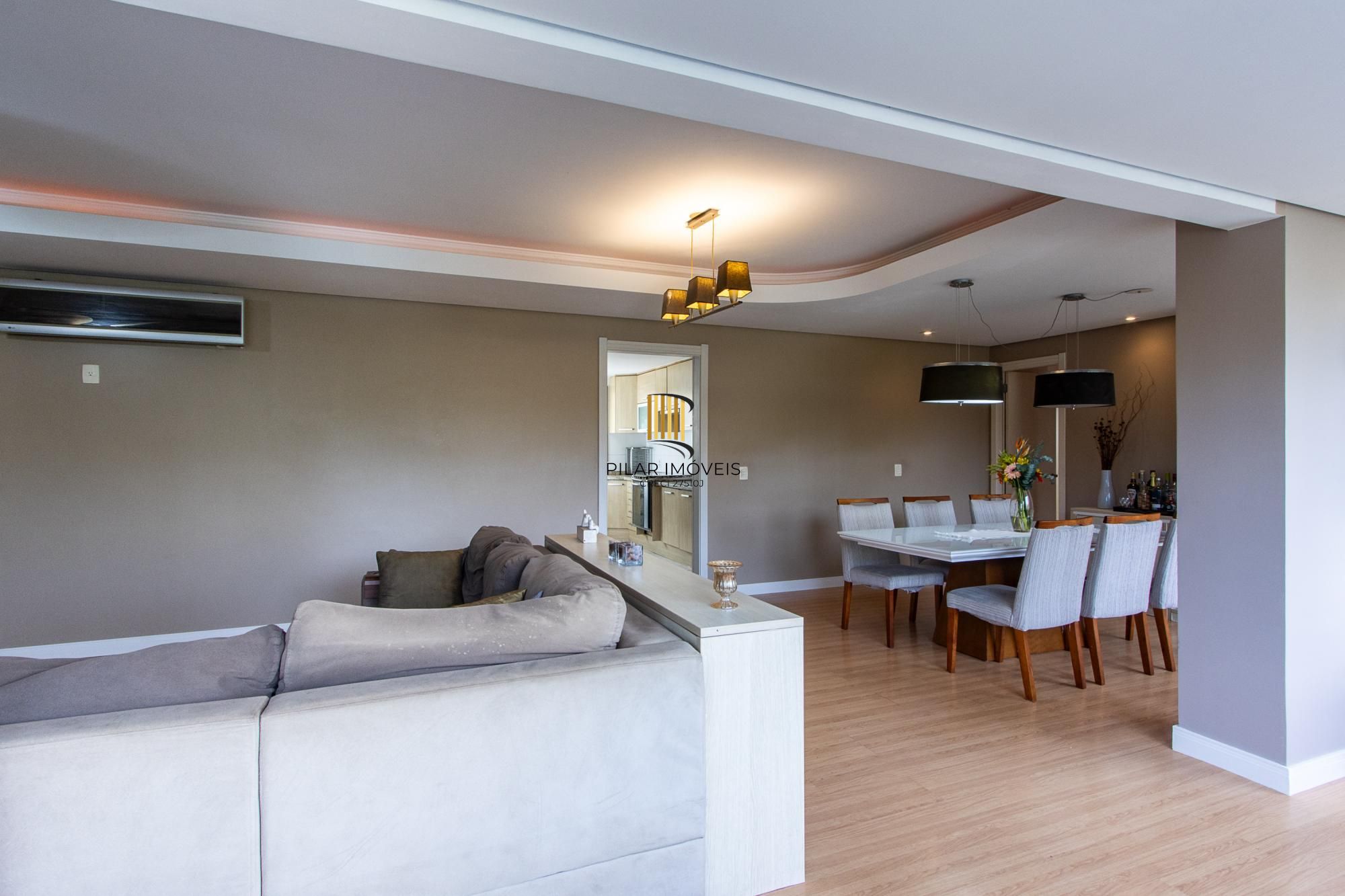 Apartamento 3 quartos, 139,64m² privativos, 2 vagas - Bairro Menino Deus