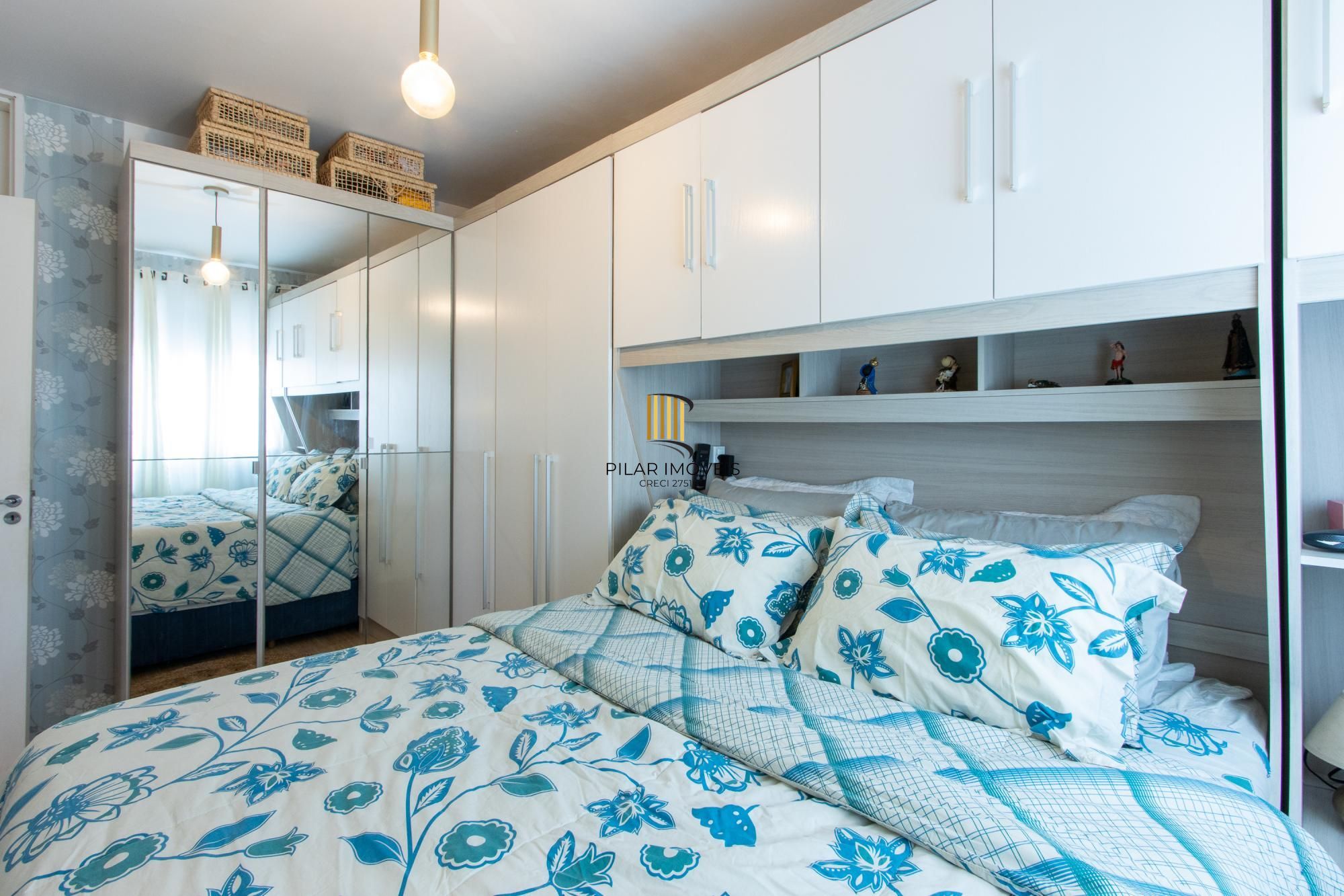 Excelente apartamento de 2 dormitórios na Tristeza- Zona Sul