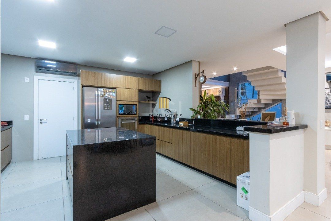 Casa de Condomínio 3 dormitórios no bairro Belém Novo