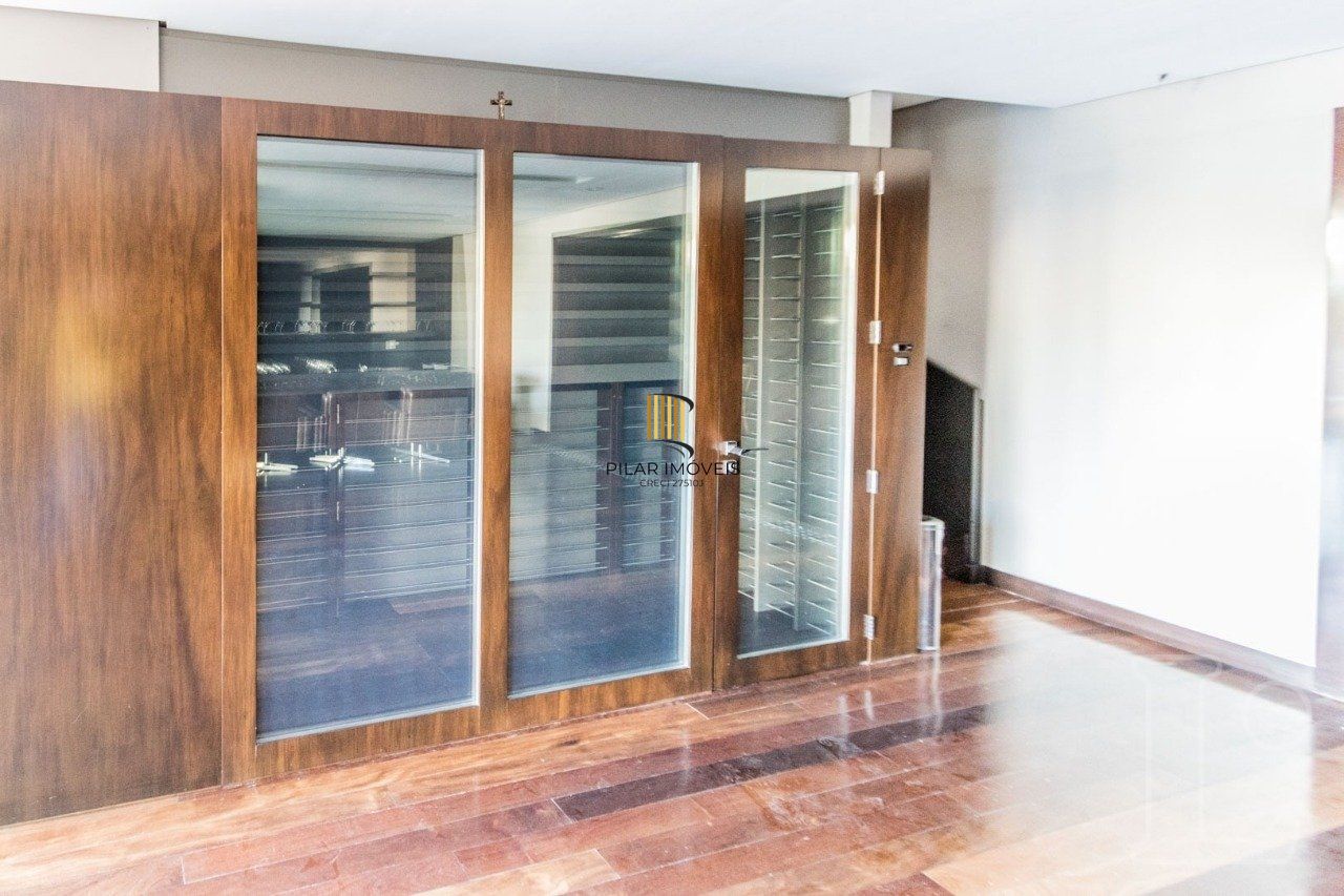 Predio para Venda - 793m², 0 dormitórios, 24 vagas - Tristeza