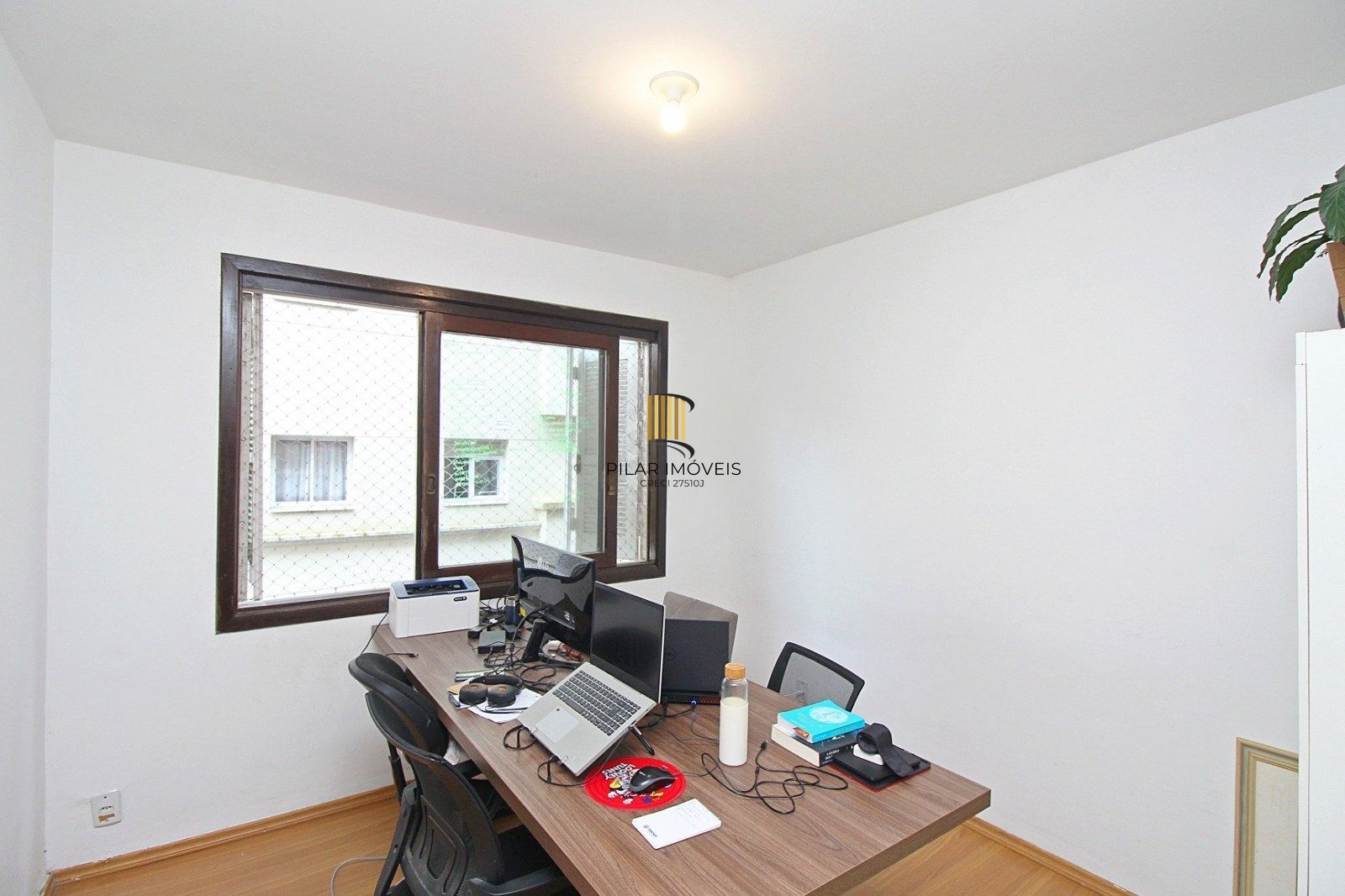 Apartamento de 3 dormitórios no bairro Mont Serrat