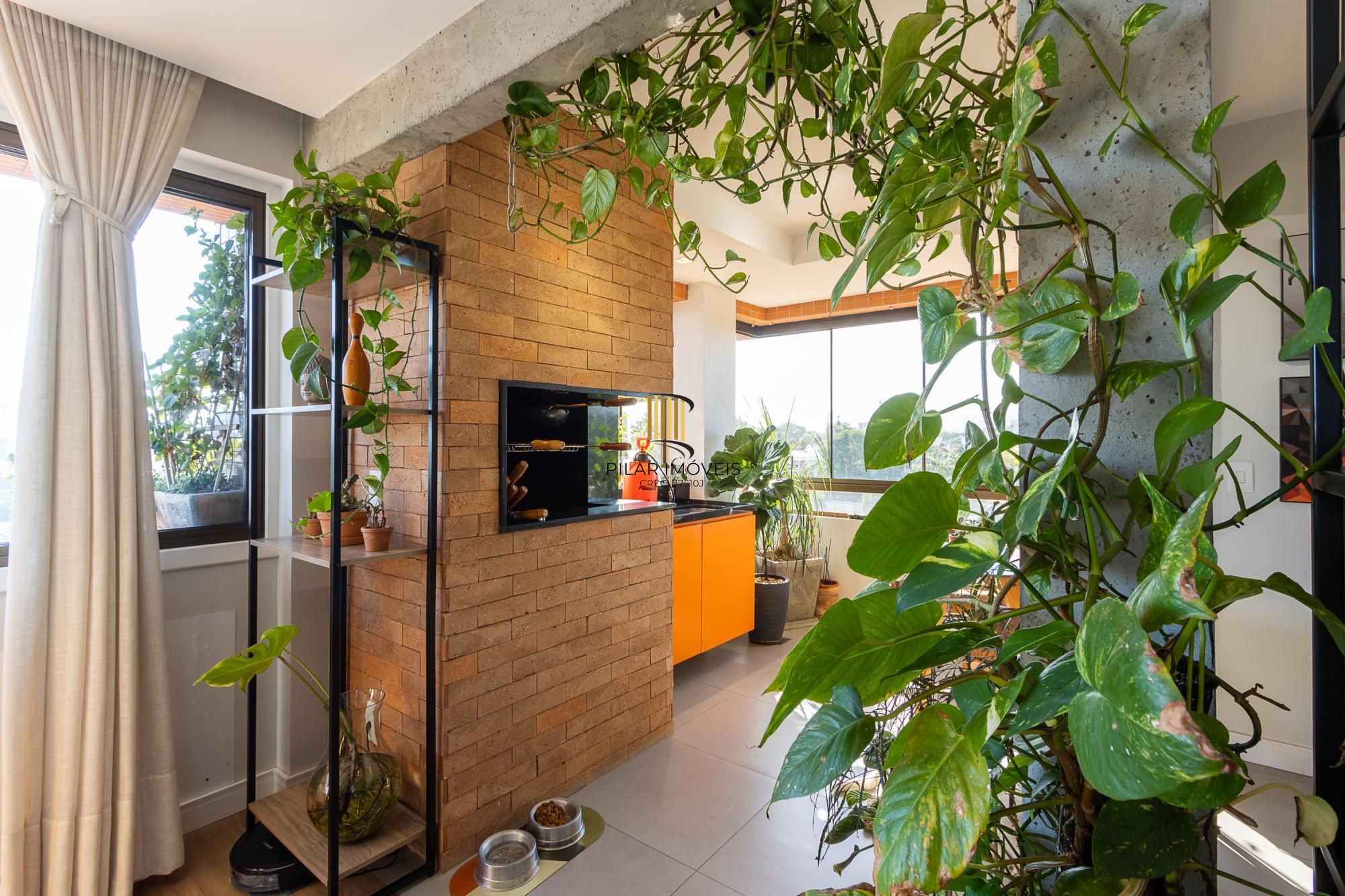 Apartamento 3 dormitórios no bairro Cristal