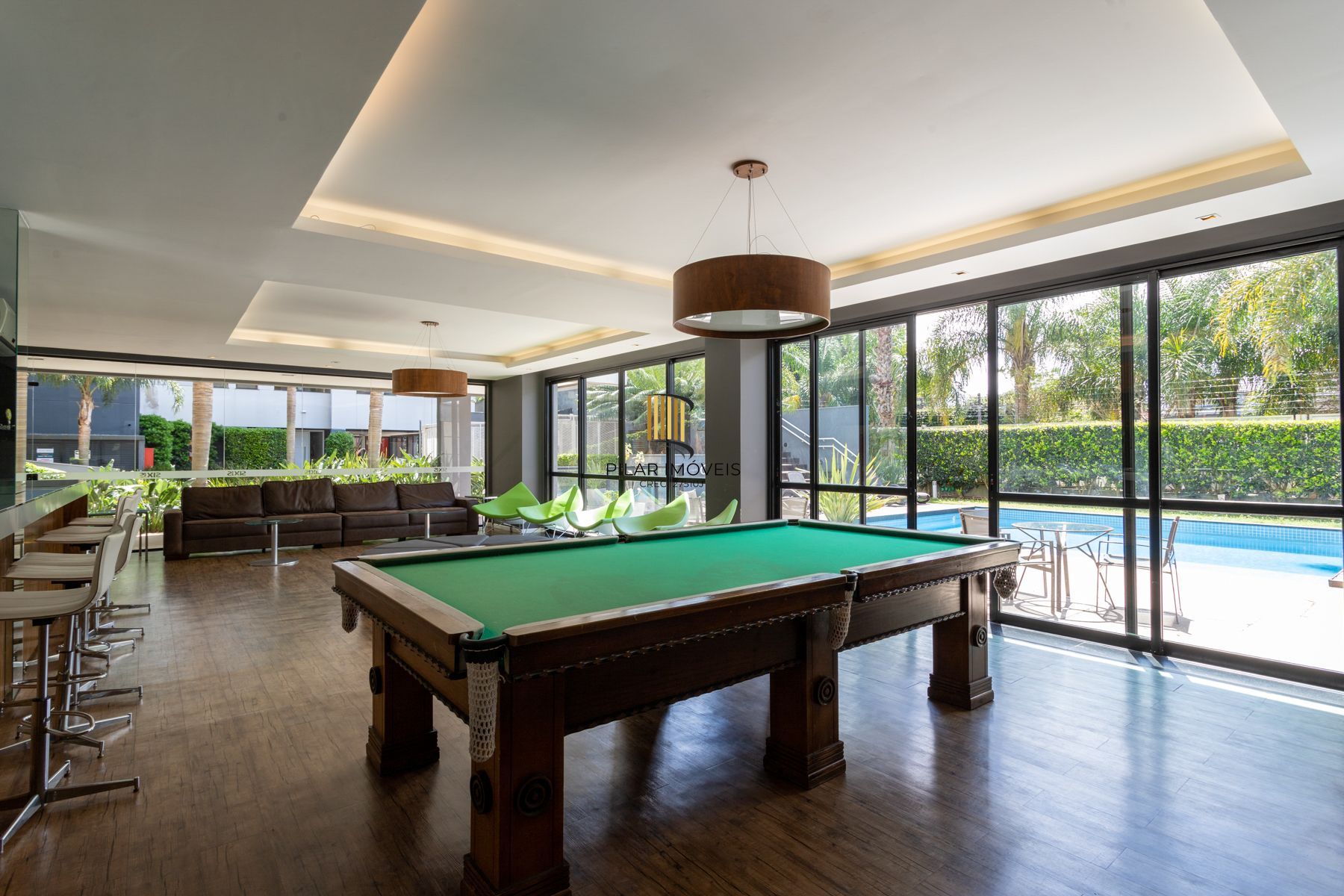 Apartamento com 2 quartos e 65m² à venda em Tristeza, Porto Alegre.