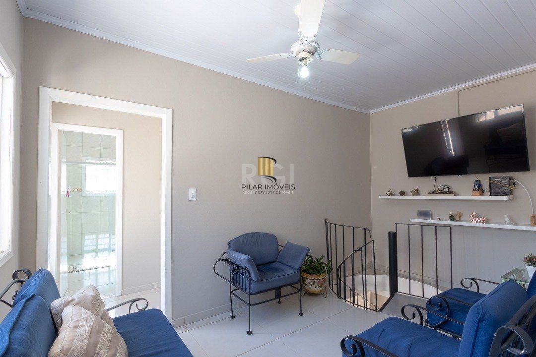 Sobrado para Venda - 150m², 3 dormitórios, sendo 1 suites, 1 vaga - Morro Santana