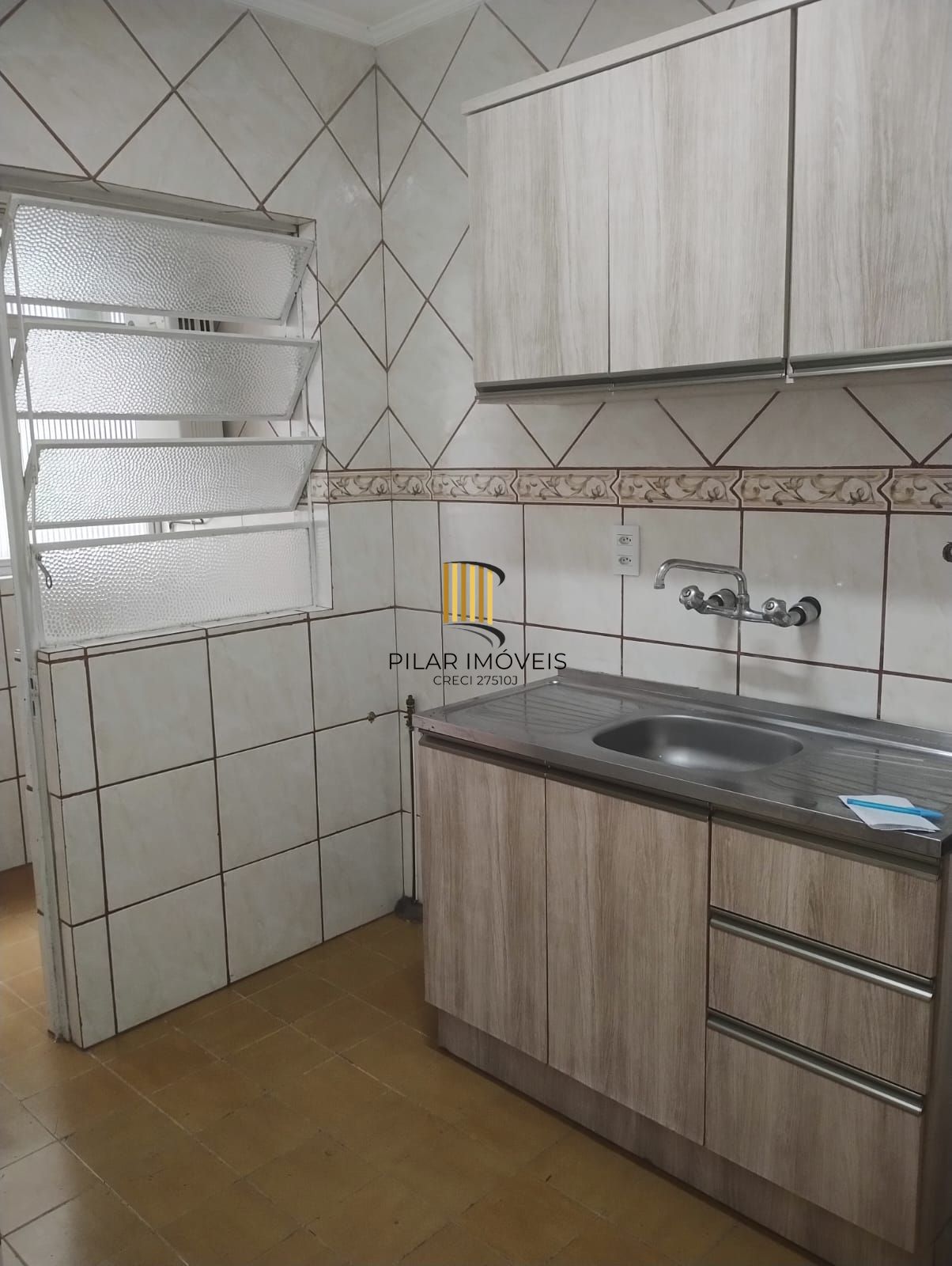 Apartamento 1 quarto, 1 vaga escriturada - Bairro Tristeza
