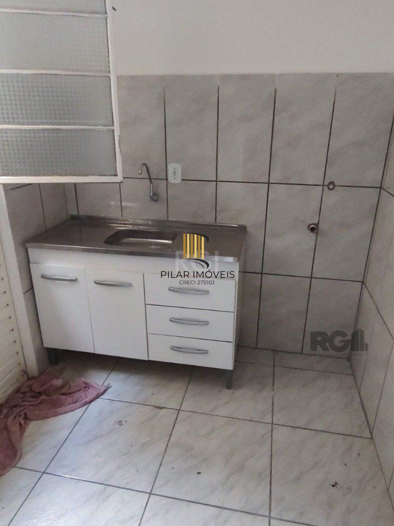Kitnet 1 dormitório no bairro Menino Deus