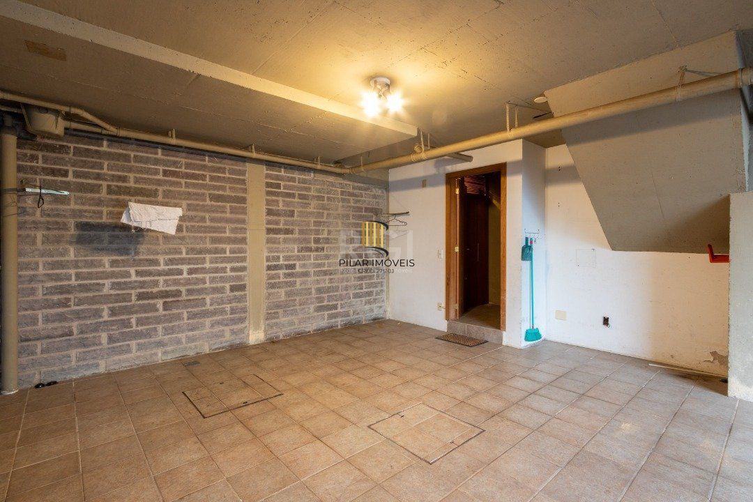 Casa Condominio para Venda - 215.81m², 4 dormitórios, sendo 1 suites, 2 vagas - Tristeza