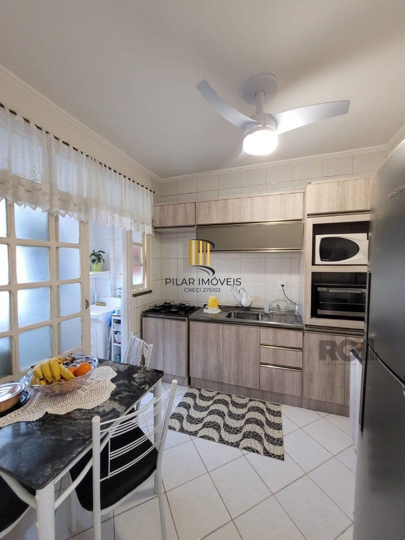 Apartamento 2 dormitórios no bairro Cavalhada