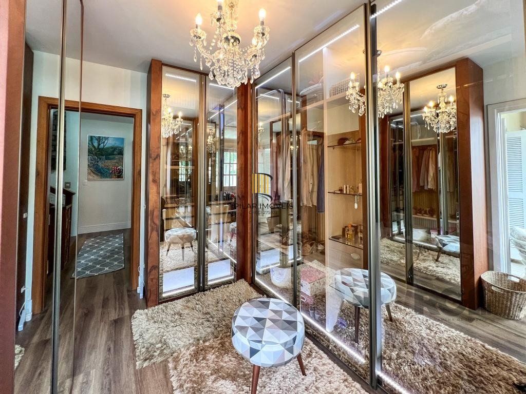 Excelente casa em condomínio no Bairro Tristeza - Ao lado do Shopping Paseo