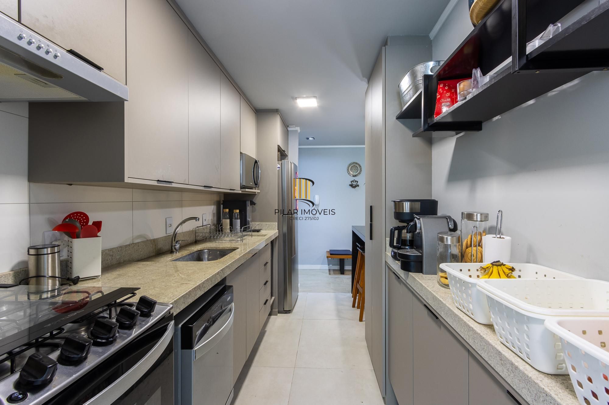 Apartamento 3 dormitórios no bairro Menino Deus
