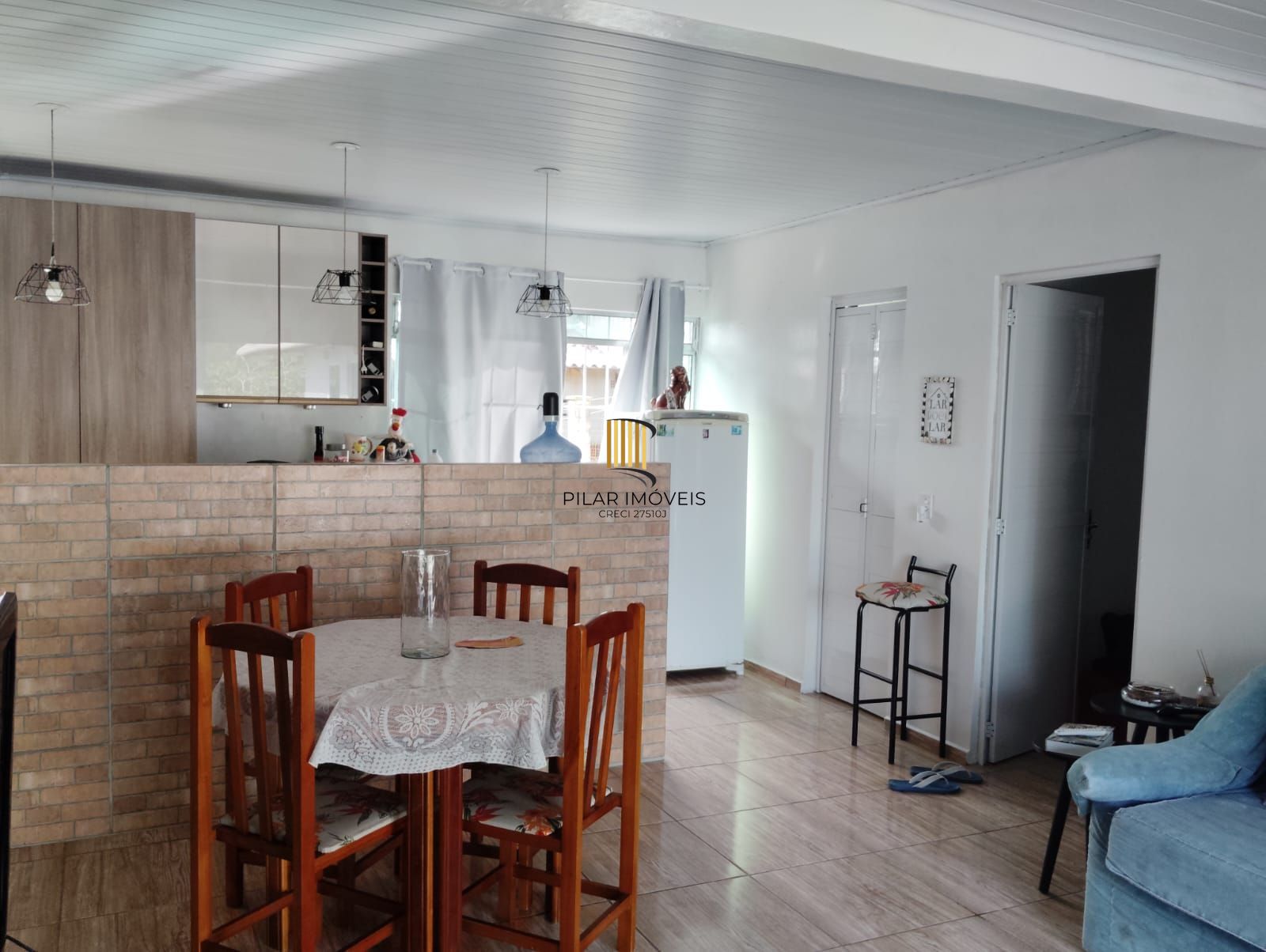 Casa 3 dormitórios no bairro Posto 4 (Capão Novo)